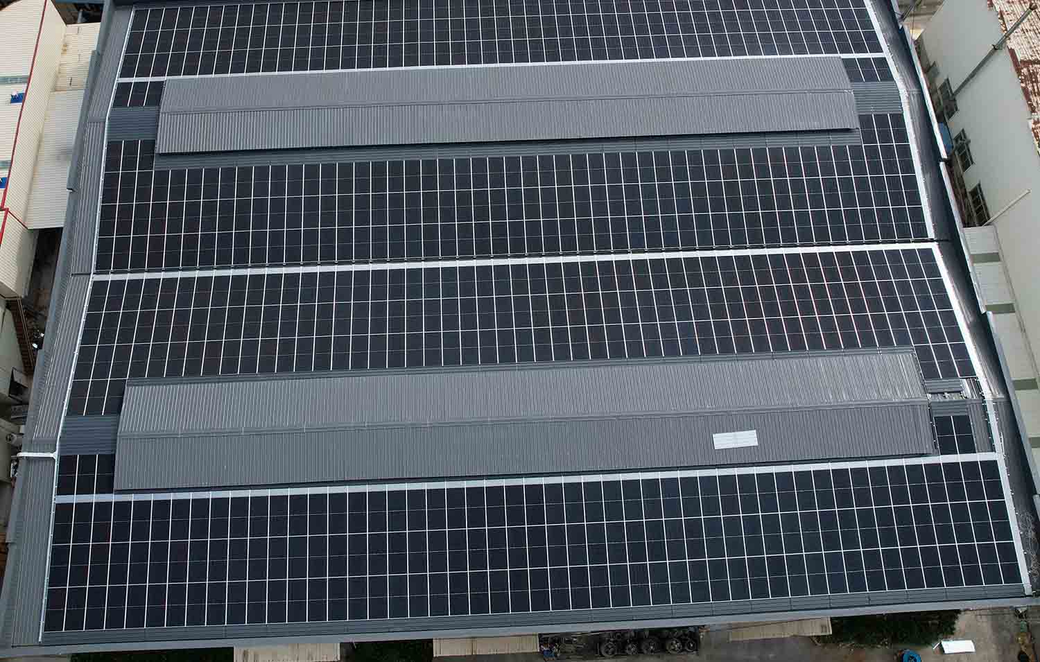 Metal roof solar mounting 